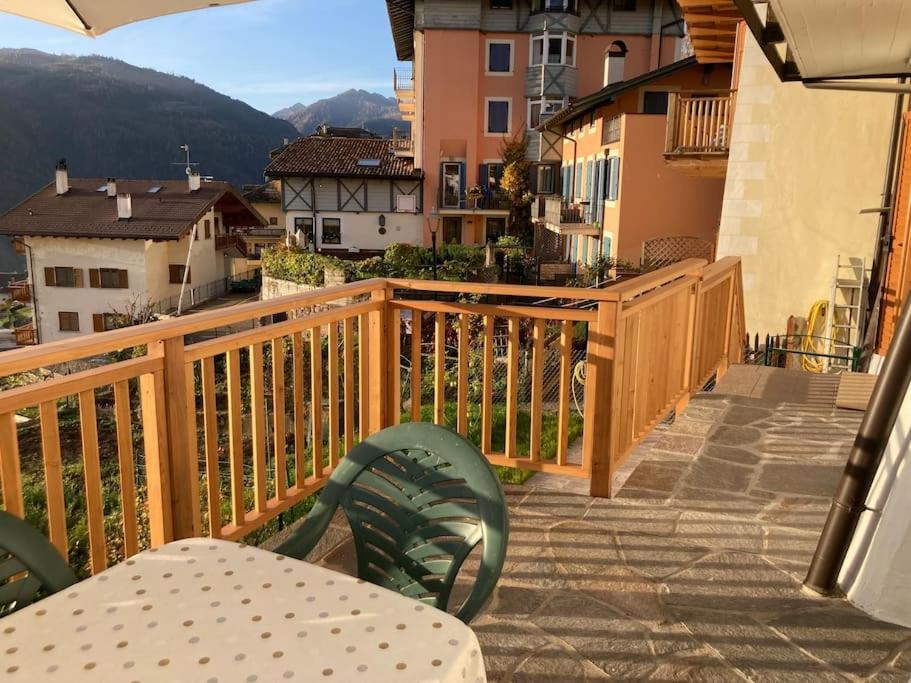 Casa Diaf Appartamento Incantevole Carano Ville Di Fiemme Luaran gambar