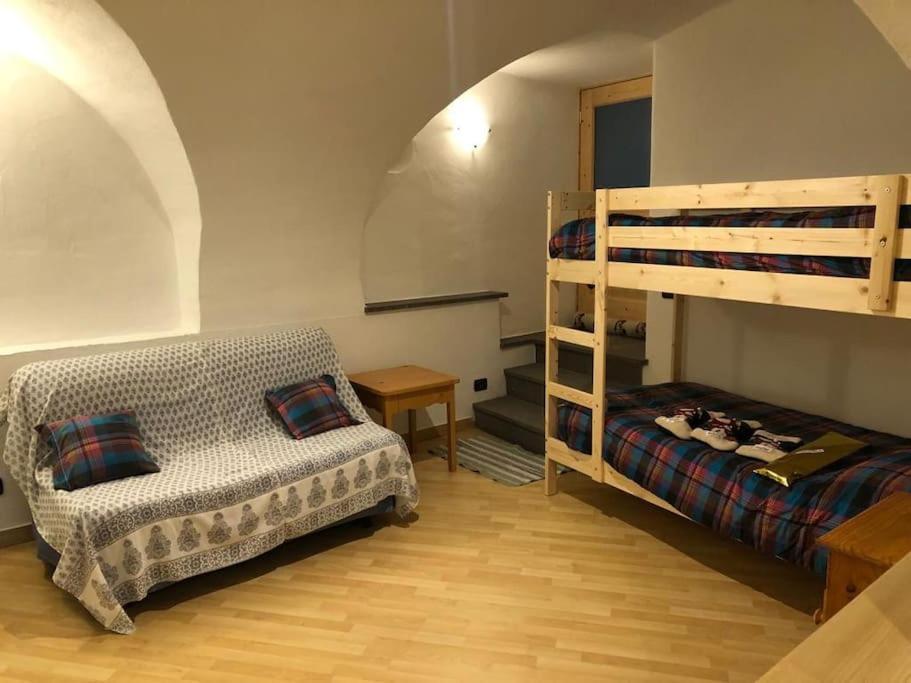 Casa Diaf Appartamento Incantevole Carano Ville Di Fiemme Luaran gambar